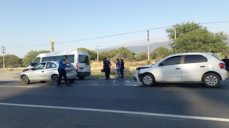 Chocó una trafic de la penitenciaria