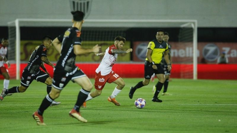 Instituto (Cba.)-Estudiantes (BA), por el ascenso a la Liga