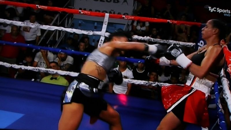 Fulminante  KO de la “Capricho” Romero, en Uruguay