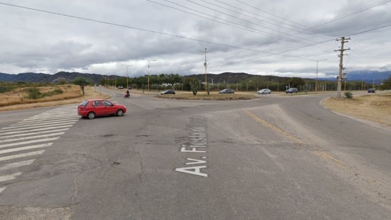 Otro choque en peligrosa rotonda