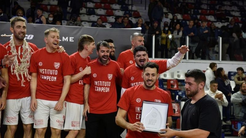 Lunes de Mundial a pleno por TV