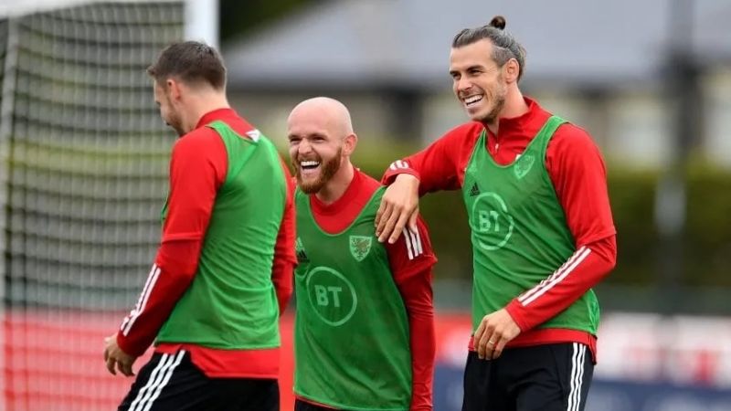 La Selección de Gales con varios jugadores del ascenso inglés