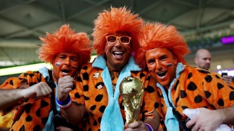 Holanda venció 2-0 a Senegal, en el Grupo A