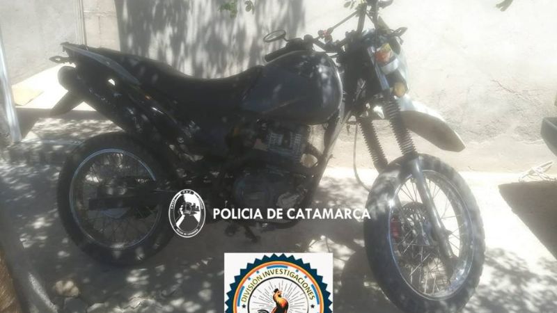 Secuestran tres motos tras allanamientos