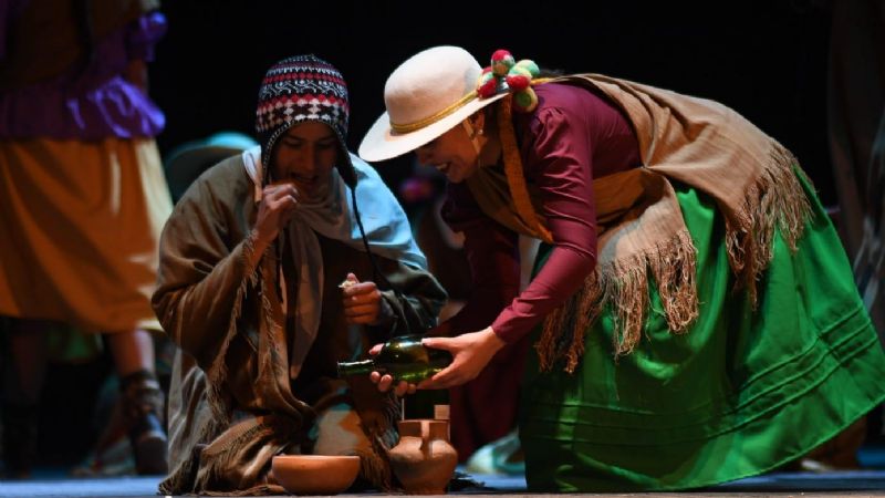El Ballet Municipal brilló con su espectáculo Argentina Nuestra en el Teatro Catamarca