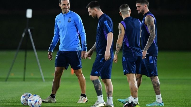 Argentina ante México, para definir su futuro en Qatar