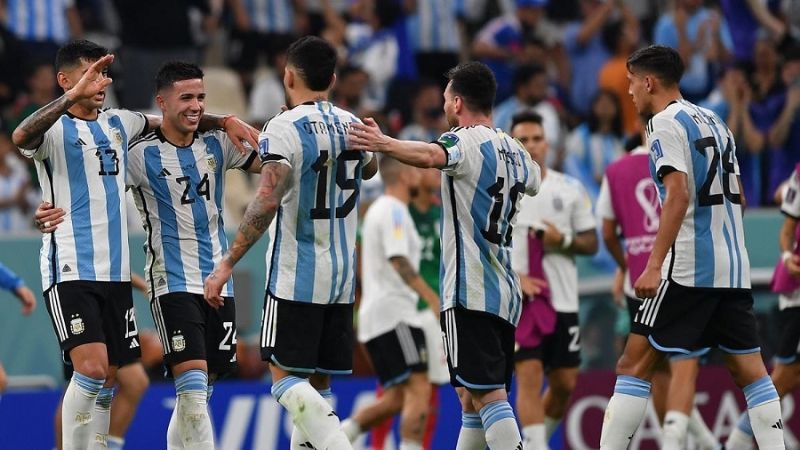 Messi frotó la lámpara; pero el genio fue Enzo Fernández