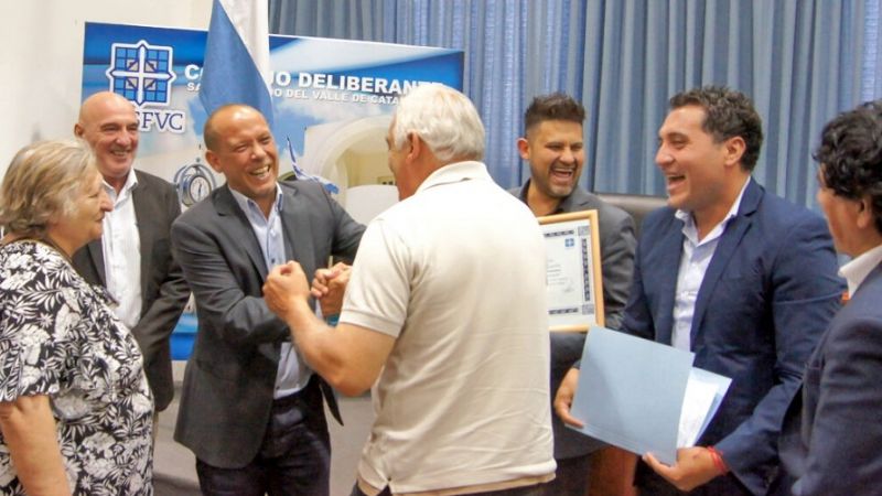 “Merito San Fernando” para el futbolista Rafael “Tatín” Molina