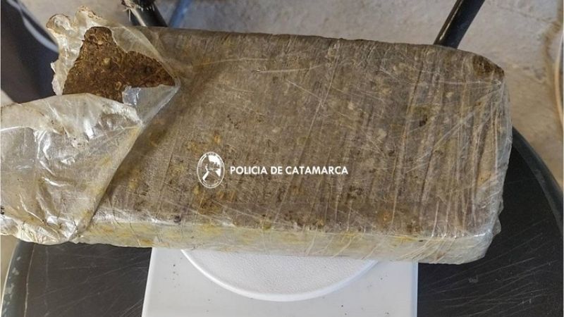 Detienen a dos hombres y secuestran droga en Andalgalá