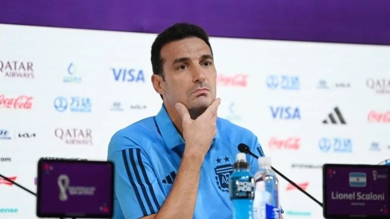 Sin dar el equipo, Scaloni habló en la previa ante Polonia