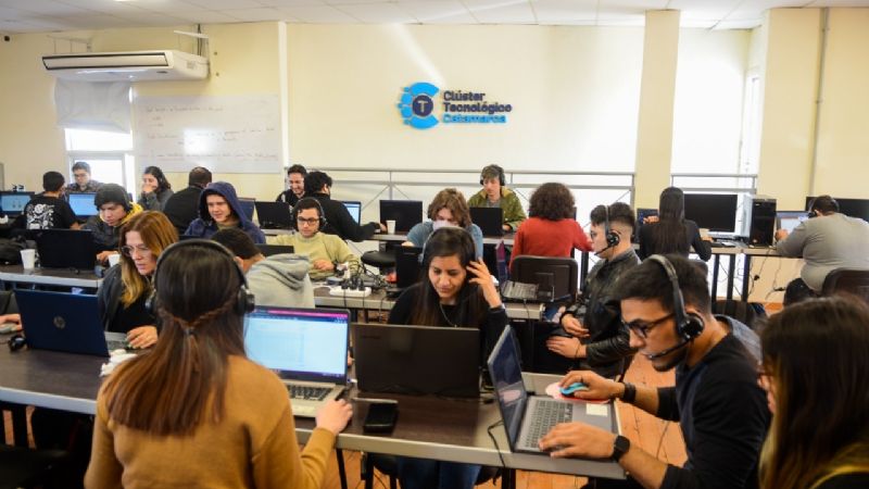 La empresa Practia Global incorpora jóvenes catamarqueños