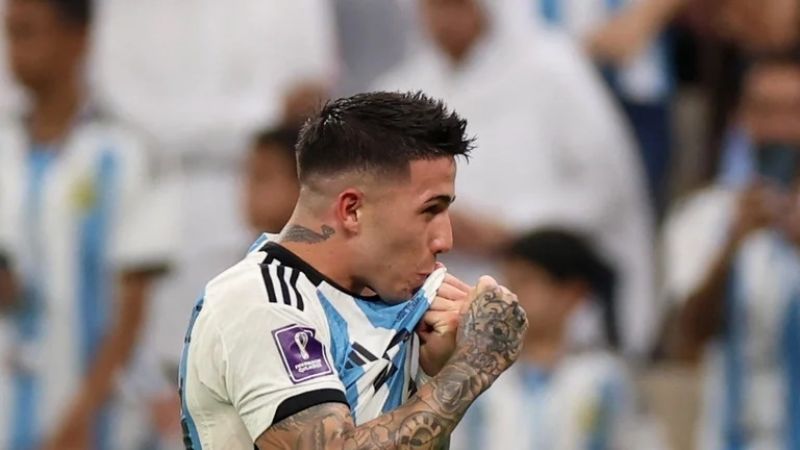 Enzo Fernández, en la mira del Real Madrid