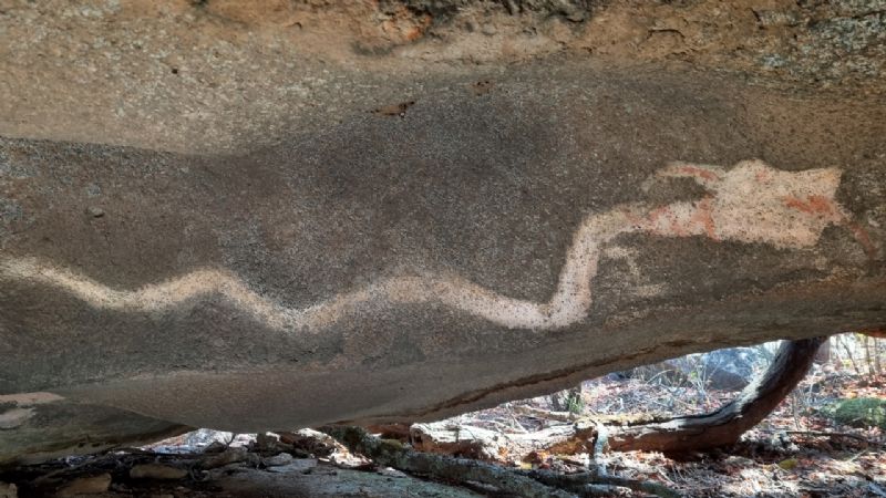 La Escuela de Arqueología estudia pinturas rupestres de La Tunita