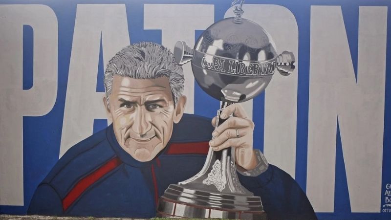 Sentido homenaje de San Lorenzo al “Patón” Bauza