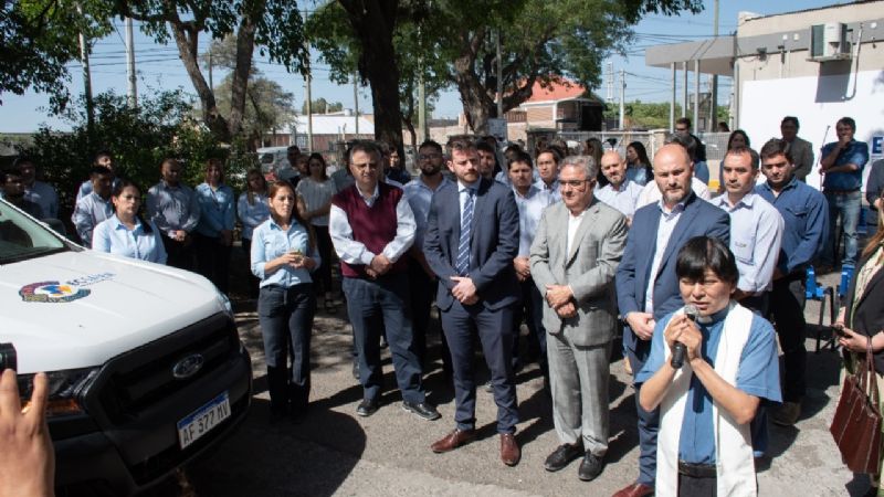 Jalil inauguró oficinas en EC SAPEM