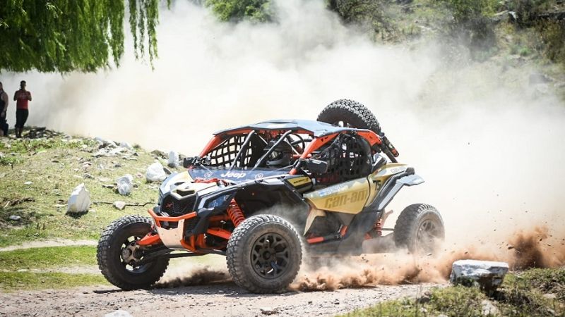 Nazareno y Tomada lideran el Rally de Ancasti