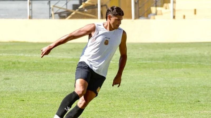 El “Cata” Da Silva en Olimpo-Villa Mitre, por las “semis”