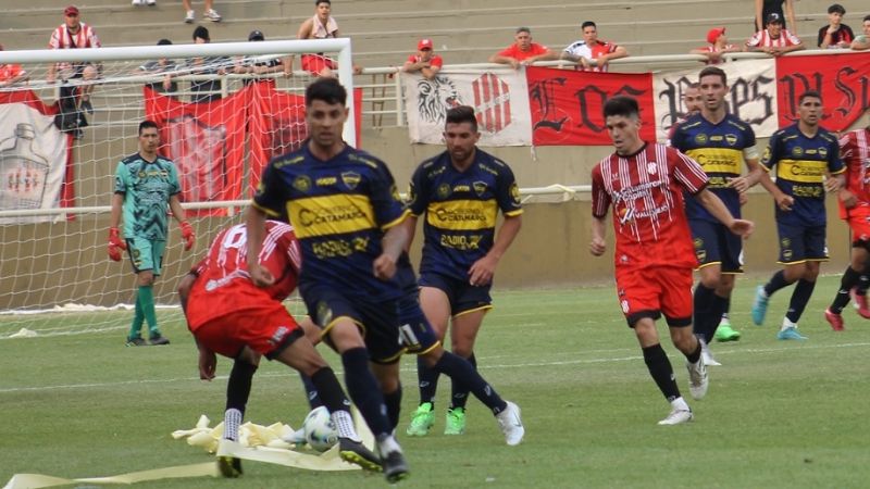 Policial ganó 1 a 0 y eliminó a Villa Cubas del Regional