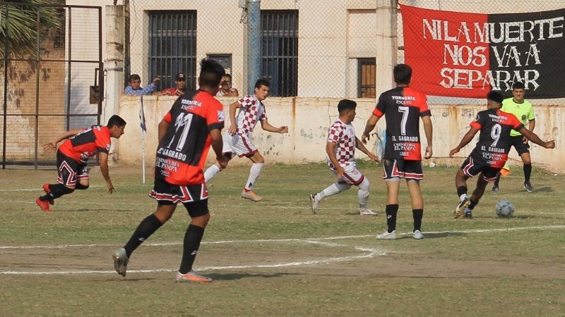 Coronel Daza goleó a “Defe” y espera rival en la “semi”
