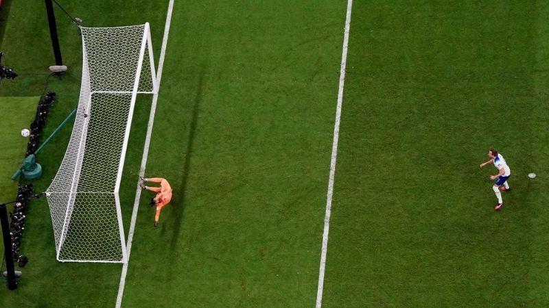 Francia a semifinales, tras vencer 2-1 a Inglaterra