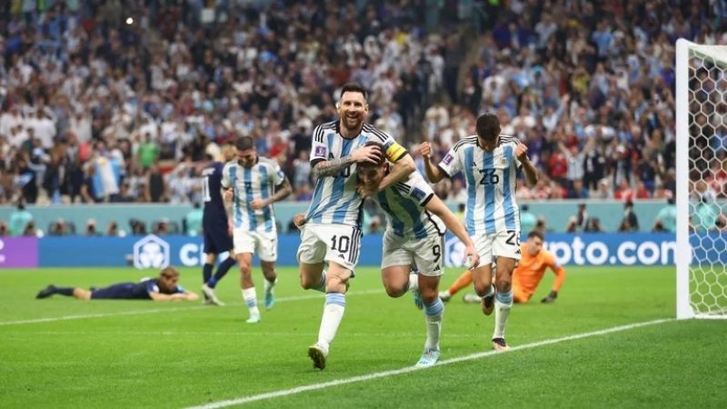 Argentina finalista del Mundial; goleó 3-0 a Croacia