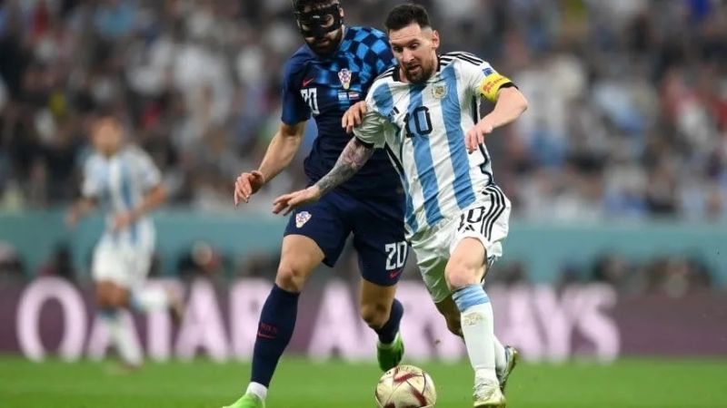 Gvardiol: “Siempre fui un súperultra fan de Messi”
