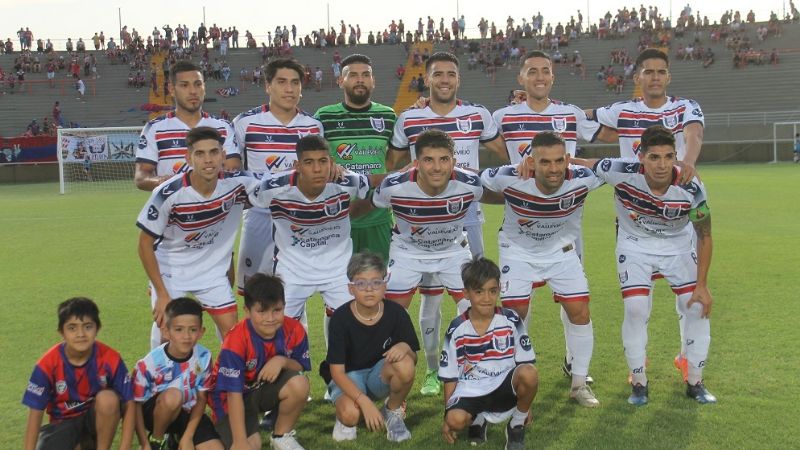 San Lorenzo abrirá de local su cruce de “semis” con Vélez (Sgo.)