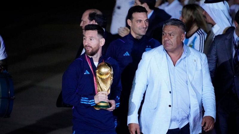 Llegó la Selección Argentina con la Copa del Mundo