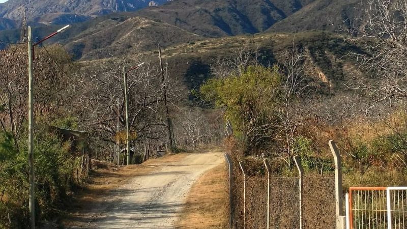 Preocupación en Mutquín por el bloqueo de un camino
