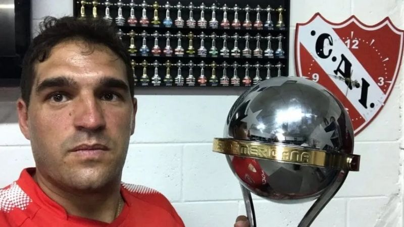 Stillitano, el “tapado” que es nuevo DT de  Independiente