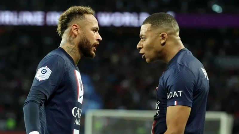 Sin Messi, el PSG vuelve a la Ligue 1, con Mbappé y Neymar