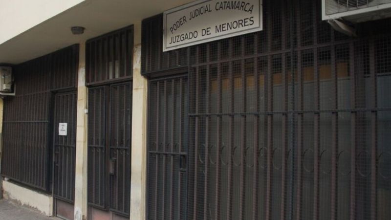 Apoyaba a víctima de abuso y luego quiso defender a su abusador