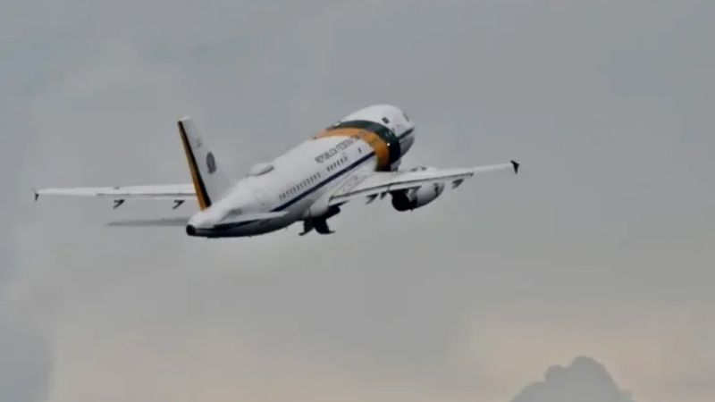 La abrupta salida de Bolsonaro anticipa responsabilidades a Lula