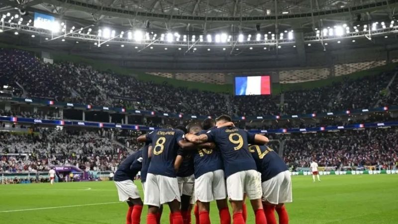 Francia derrotó a Polonia y también está en 4tos. de final