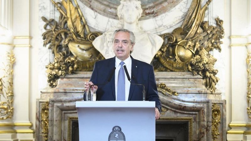 El Presidente pidió "investigar penalmente" el escándalo de los chats