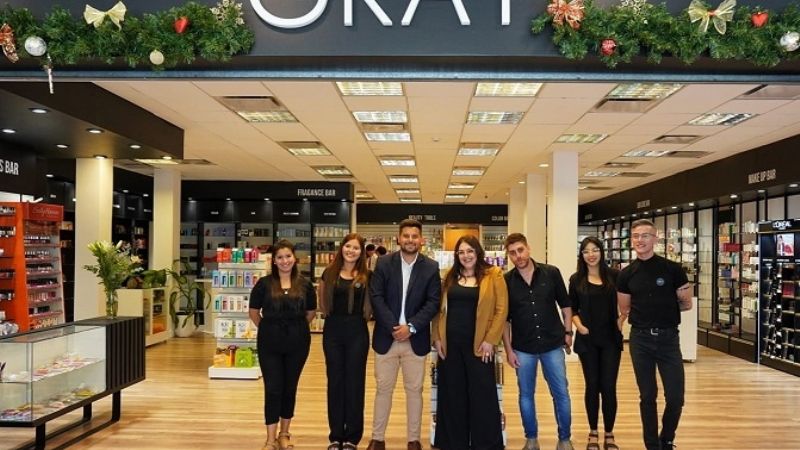 Se completa el anillo comercial de la plaza principal capitalina