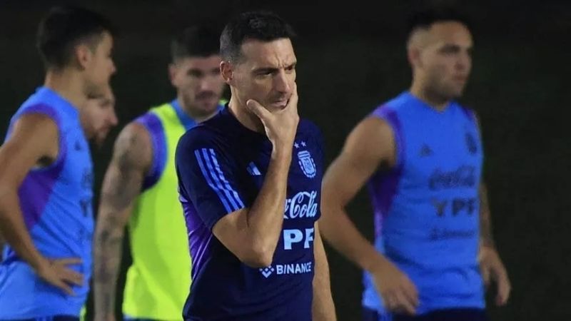 Scaloni probó dos equipos con sorpresas en sus alineaciones