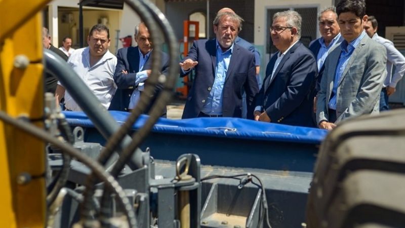 Convenios con Vialidad Nacional para obras en rutas nacionales 40 y 60