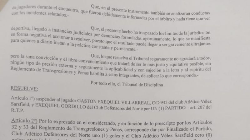 Defensores campeón y duro castigo a casi todo Vélez