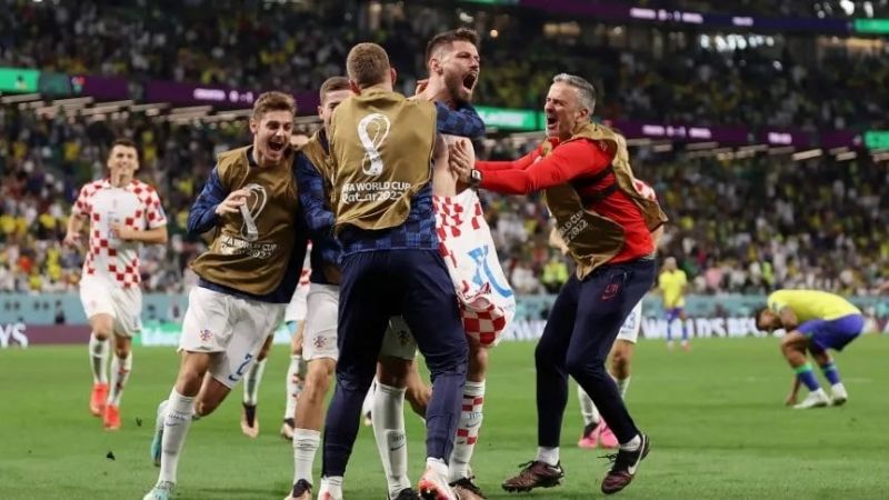 Brasil no pudo con el arquero de Croacia y quedó eliminado