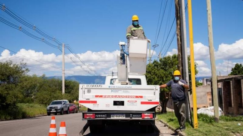 Sigue la puesta de luces LED en la Capital