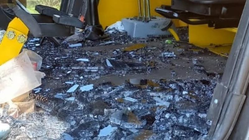 Denunciaron agresión a un operario y daños a maquinaria vial