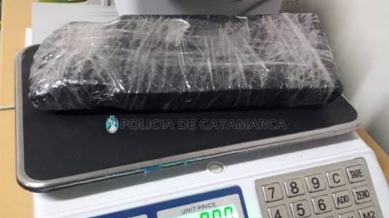 Secuestran más de un kilo de marihuana en Las Salinas