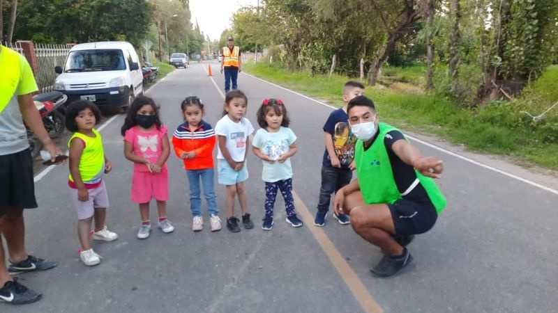 Gran convocatoria a "Pequeños Juguetones" en Famatanca