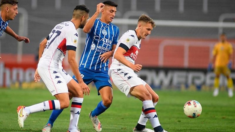 Vélez, único ganador del sábado por la Copa de la Liga