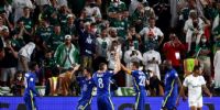 CHELSEA CELEBRA ante la decepción de los hinchas brasileños.
