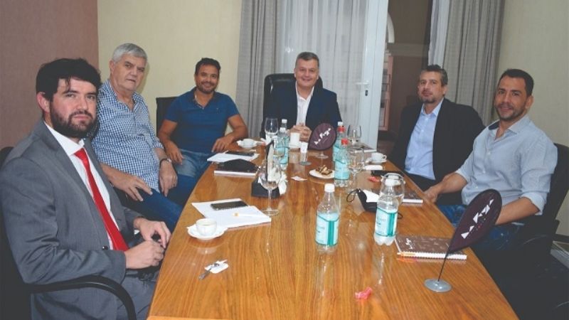 Brunello participó de una reunión del Ente Norte Turismo