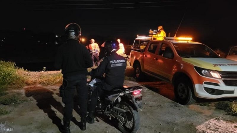 Buscan a una persona en el badén del Camino de la Virgen