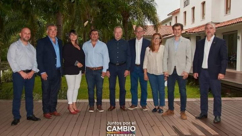 Constituyeron la mesa de Juntos por el Cambio