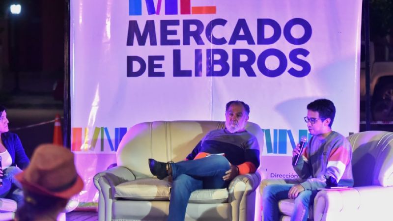 El Mercado de Libros Itinerante visitó Tinogasta